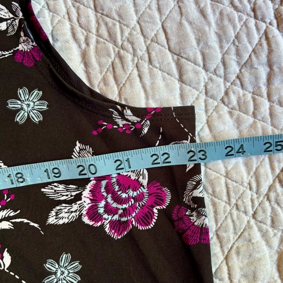 🎉Antthony 2 Piece Tank and Cardigan Set🎉 - Picture 7 of 8